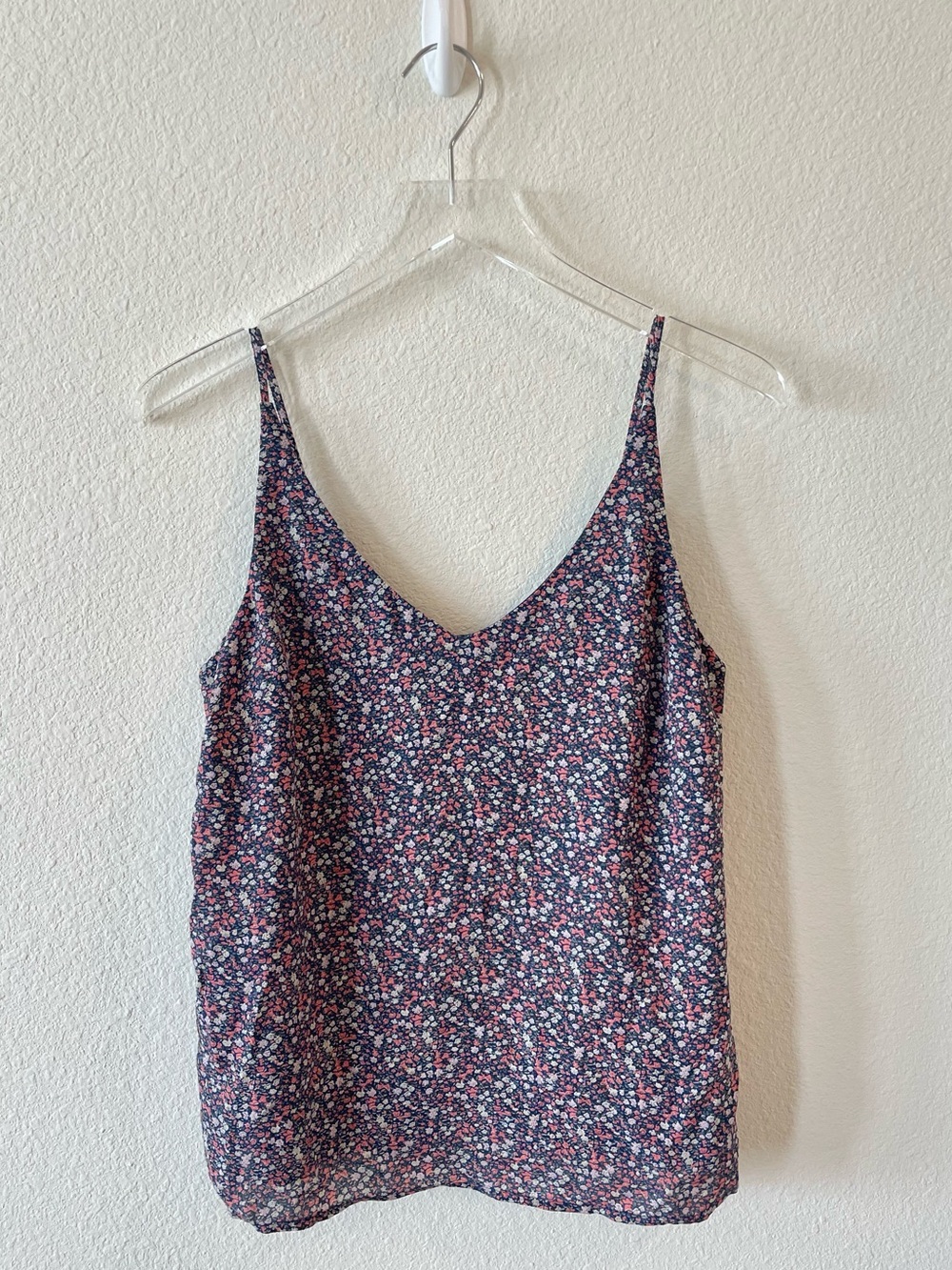 Banana Republic Floral V-Neck Spaghetti Strap Tank Top